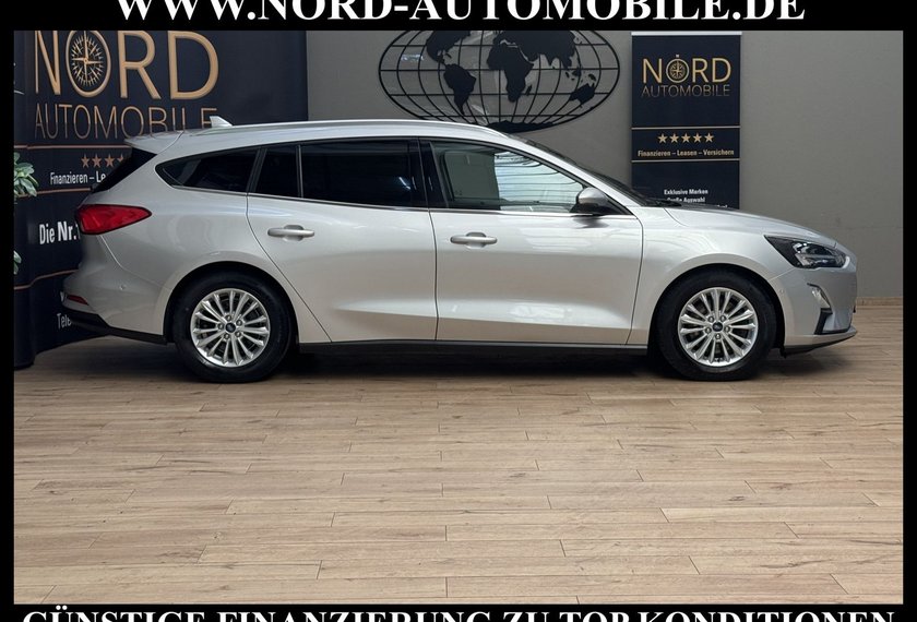 Ford Focus Focus Turnier 1.5 EB Titanium X *AHK*ACC*B&amp;O*HUD