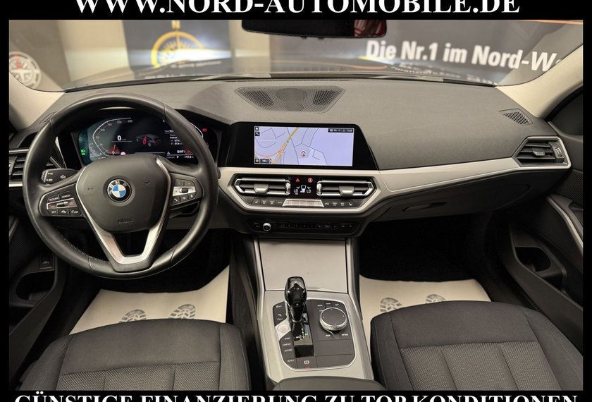 BMW 320 320 d Touring xDrive Advantage *AHK*ACC*LiveCP*