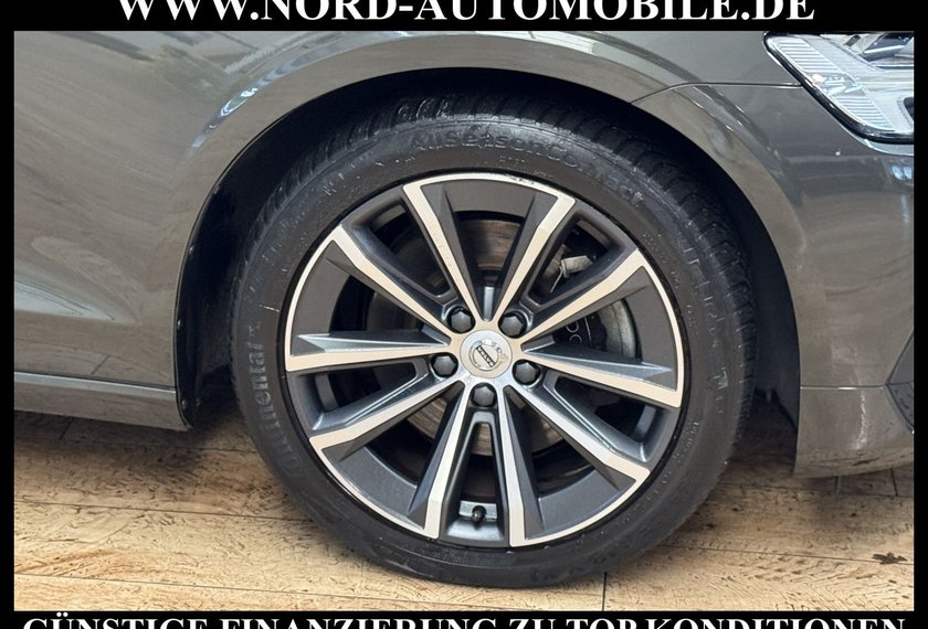 Volvo V60 V60 Kombi B4 Momentum Pro LED*NAVI*KAM*TOP-KM*