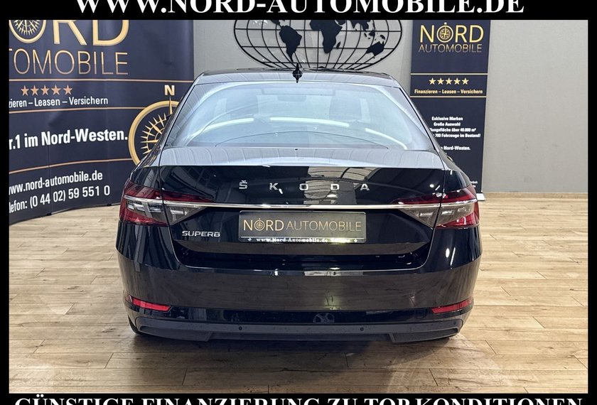 Skoda Superb Superb Limousine Style 2.0 TDI Kamera/Navi/LED/