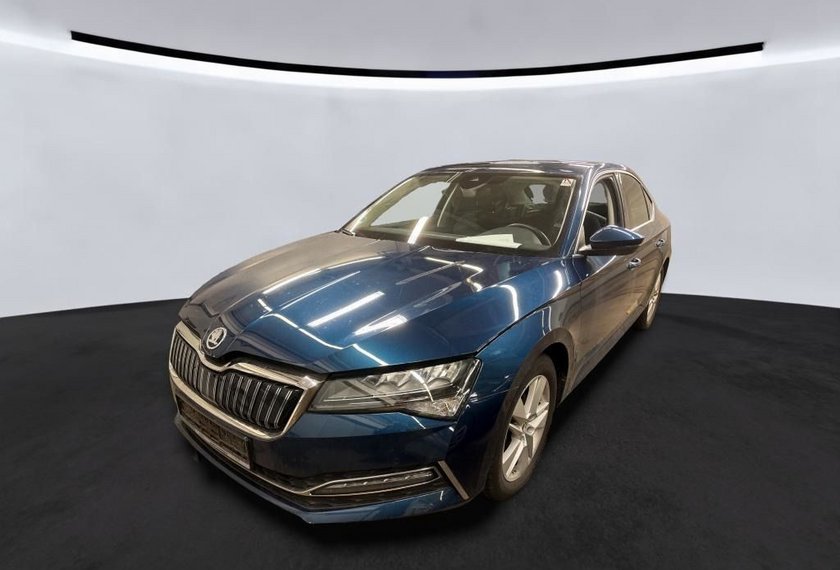 Skoda Superb Superb iV Limousine Ambition 1.4 TSI DSG Virt.Co