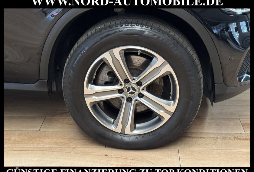 Mercedes-Benz GLC 220 GLC 220 d 4Matic *Distro*AHK*Kamera*Easy*LED*18Z