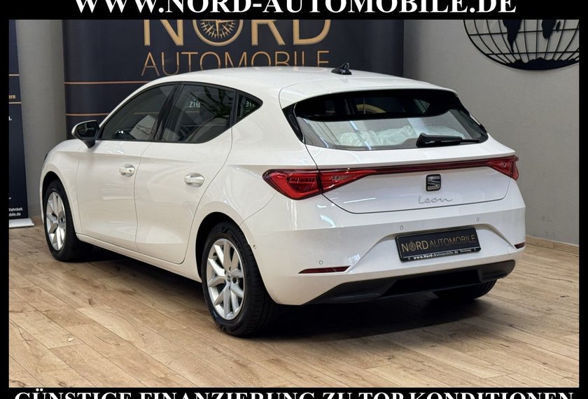 Seat Leon Leon Style 2.0 TDI Navi/LED/AHK/Dig.Cockpit