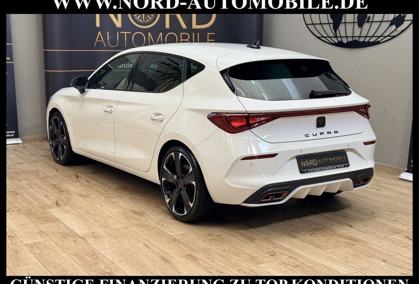 Cupra Leon Leon 1.4 TSI e-HYBRID DSG VZ Navi/LED/SHZ/19
