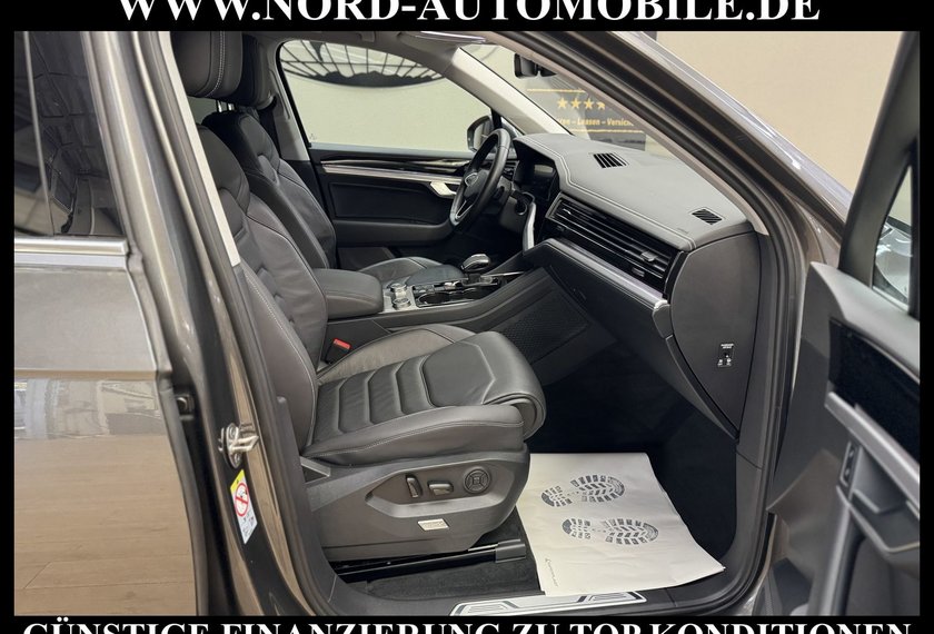 Volkswagen Touareg Touareg R-Line 4MOT 3.0 TDI Luft/Dig.Cockpit/AHK