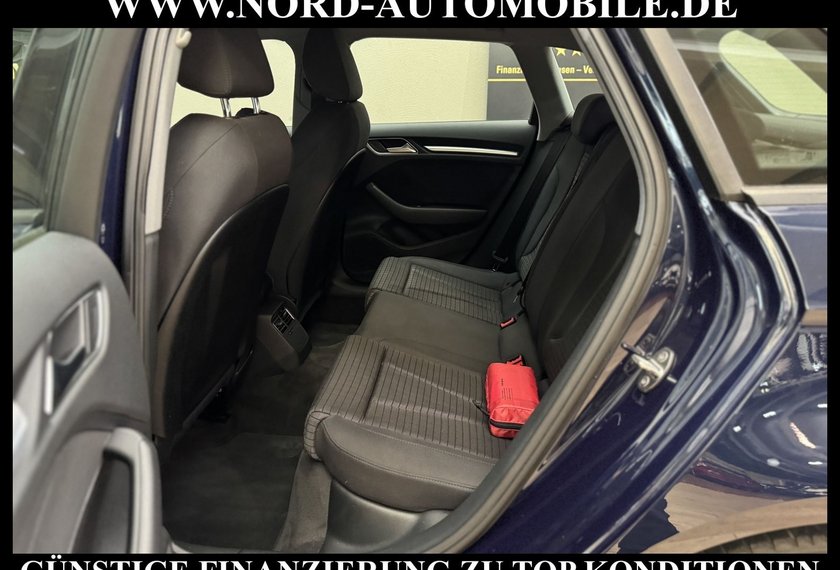 Audi A3 A3 Sportback Sport 1.0 30 TFSI S-Tronic Navi/Xen