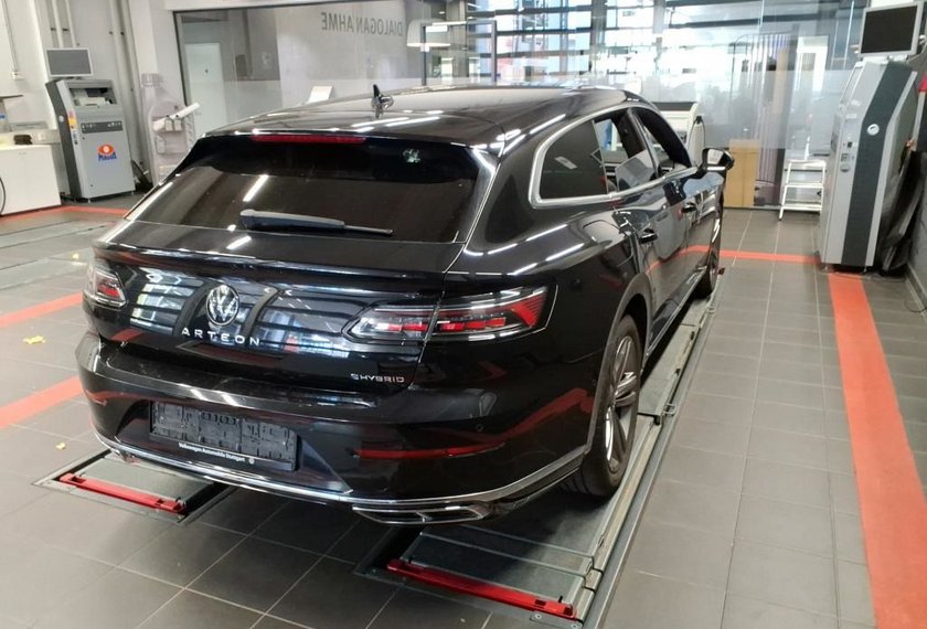Volkswagen Arteon Arteon Shooting Brake R-Line 1.4 TSI eHybrid