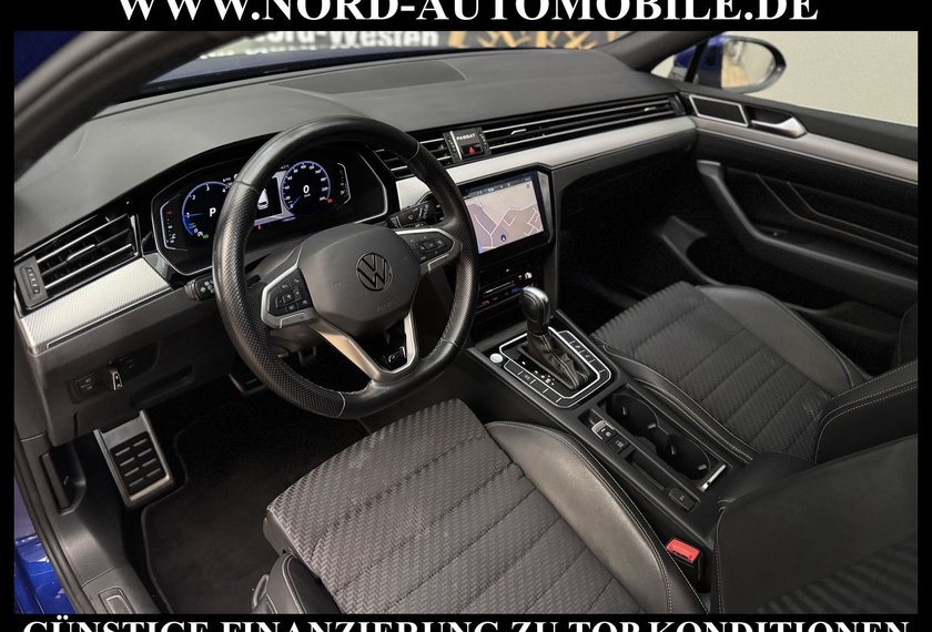 Volkswagen Passat Variant Passat Variant R-Line 2.0 TDI DSG Kamera/18/Dig.