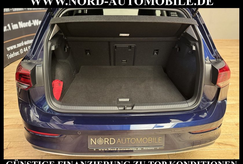 Volkswagen Golf Golf Life ACTIVE 1.5 TSI Navi/LED/PDC/16/Side&amp;La