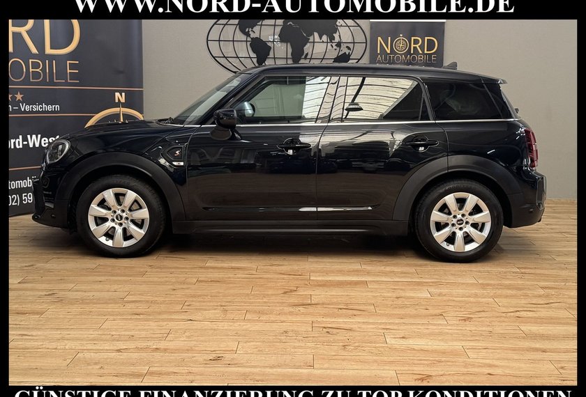 MINI Cooper Countryman Cooper Countryman S ALL4 Essential Trim *LED*NAV