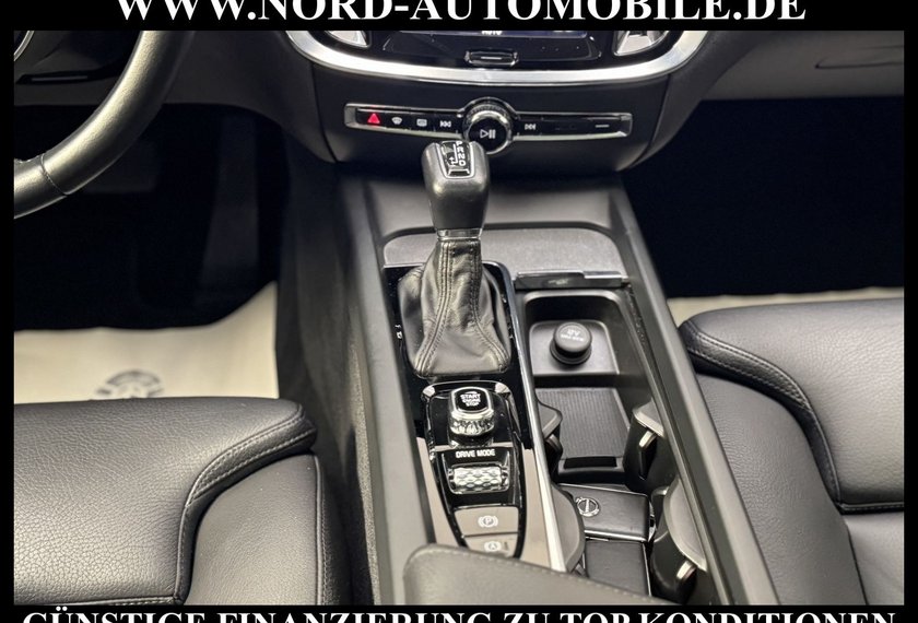 Volvo V60 V60 Kombi D4 INSCRIPTION *LEDER*H&amp;K*KAM*PANO*LED