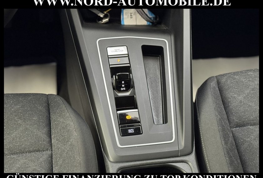 Volkswagen Golf Golf Variant Life 2.0 TDI SCR DSG AHK/Navi/Dig.C
