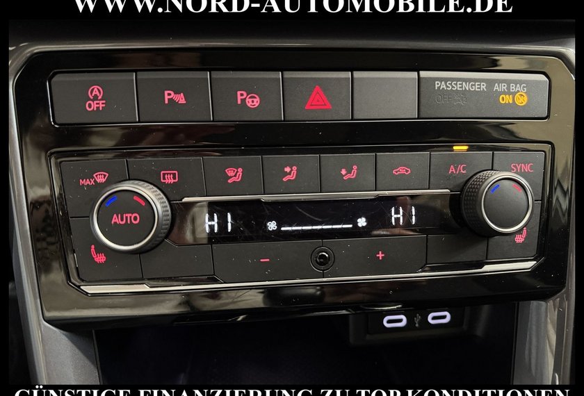 Volkswagen T-Cross T-CROSS R-Line 1.0 TSI Kamera/Navi/LED/18