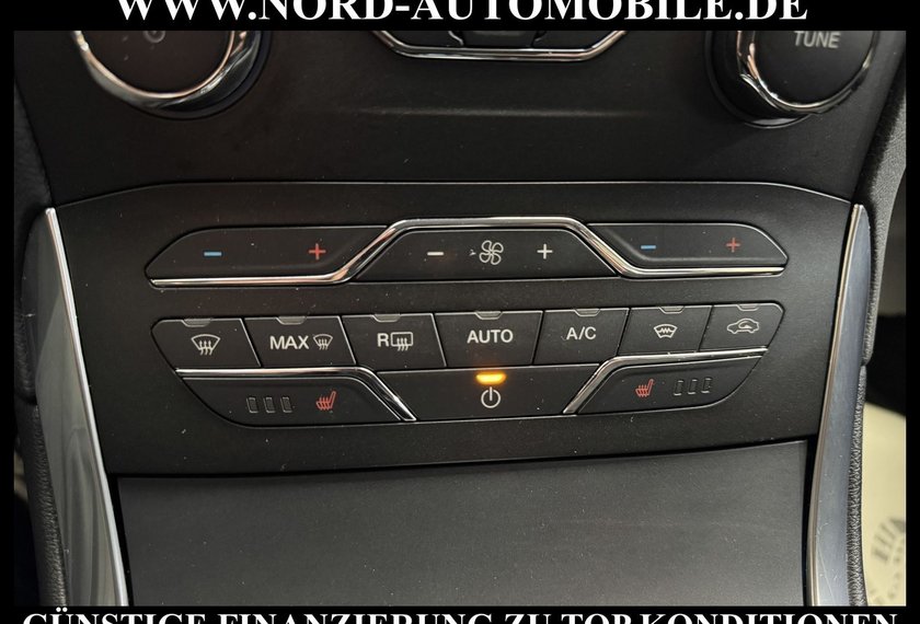 Ford S-Max S-MAX 2.0 EB TITANIUM *NAVI*SHZ*KAM*UPE:46