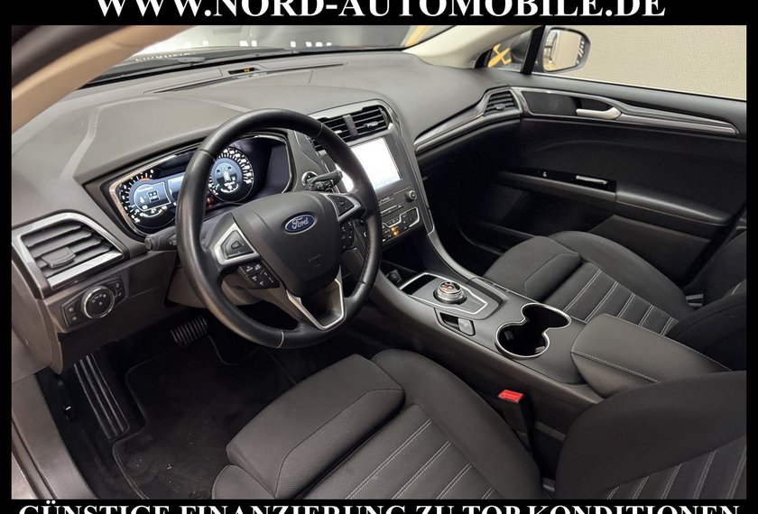 Ford Mondeo Mondeo Turnier 2.0 EB Titanium *AHK*ACC*KAM*LED*