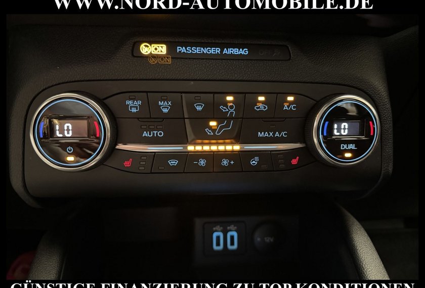 Ford Kuga Kuga Plug-In Hybrid Titanium *AHK*ACC*LED*4xSHZ*