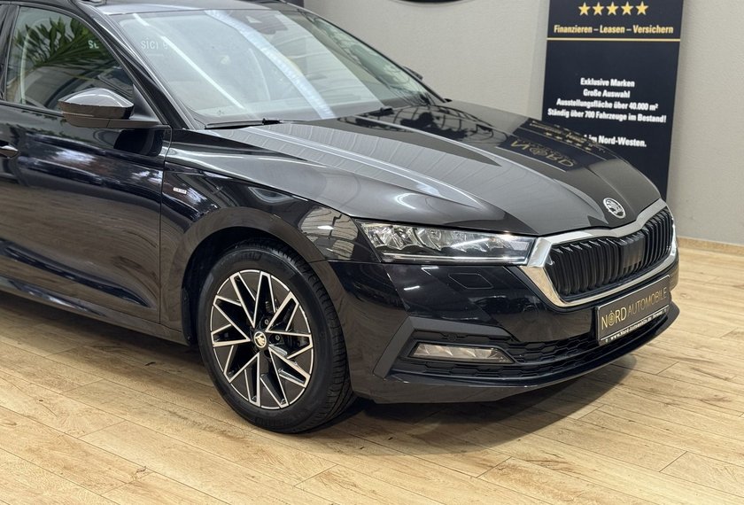 Skoda Octavia Octavia Combi Clever 1.0 TSI e DSG LED*Navi*17''