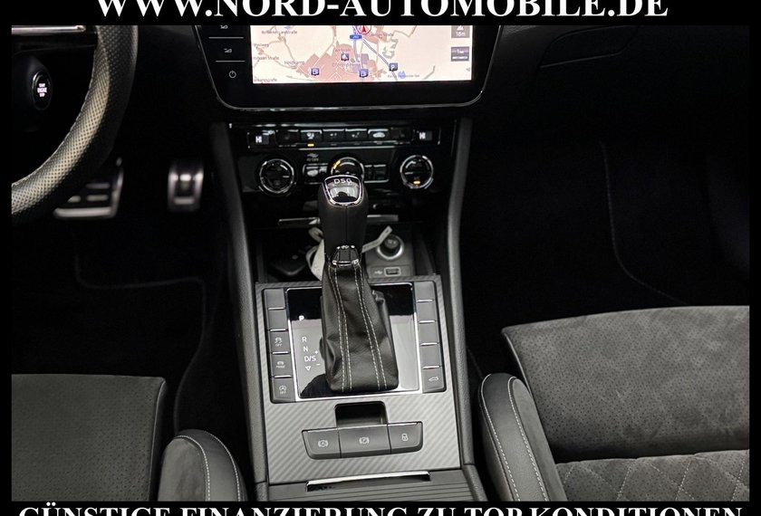 Skoda Superb Superb Combi 2.0 TSI DSG SportLine AHK/Pano/19/