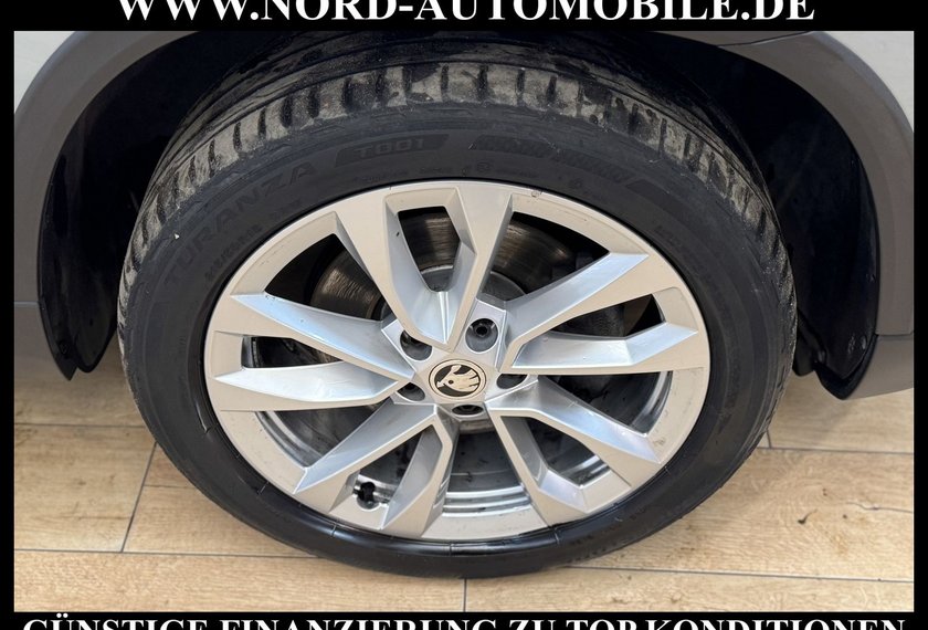Skoda Karoq Karoq Style 2.0 TDI DSG Virt.Cockpit/AHK/Navi/18