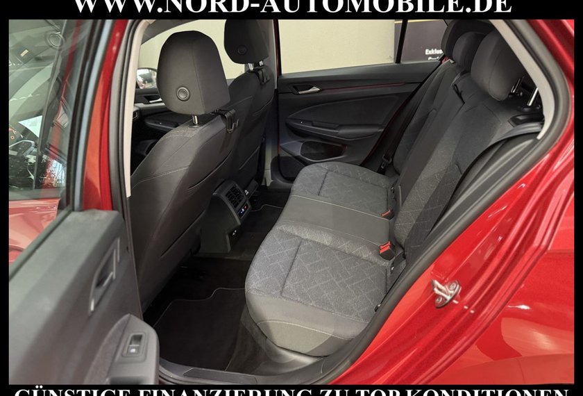 Volkswagen Golf Golf Life 1.5 TSI NAvi/LED/PDC/Dig.Cockpit/