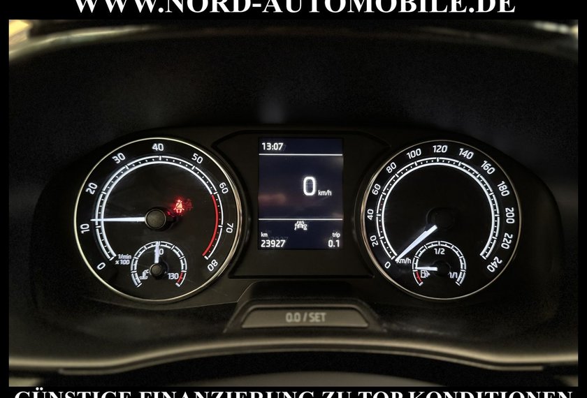 Skoda Fabia Fabia Ambition 1.0 MPI LED/Klima/Spurhalte/PDC