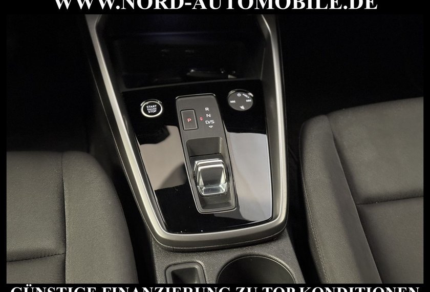 Audi A3 A3 30 TDI Sportback Advanced S-Tronic Navi/LED/