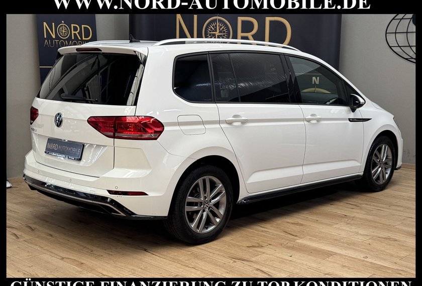 Volkswagen Touran Touran R-Line 1.5 TSI DSG AHK/Dig.Cockpit/17/LED