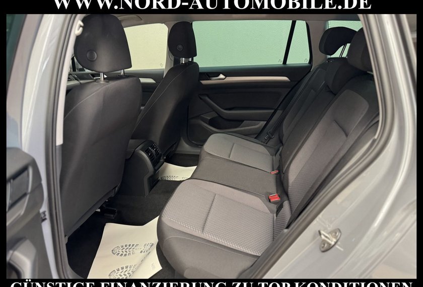 Volkswagen Passat Variant Passat Variant 2.0 TDI DSG AHK/Kamera/Navi/LED C