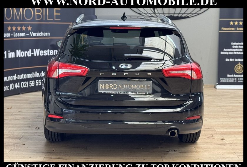 Ford Focus Focus Turnier 1.5 EcoBlue Titanium *LED*AHK*ACC*