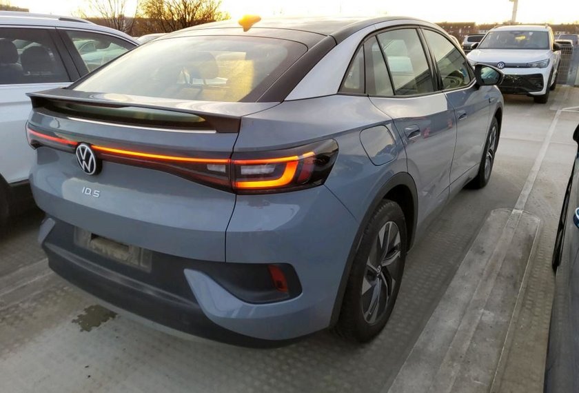 Volkswagen ID.5 ID.5 Pro AHK/19/Navi/LED/CCS/UPE52/