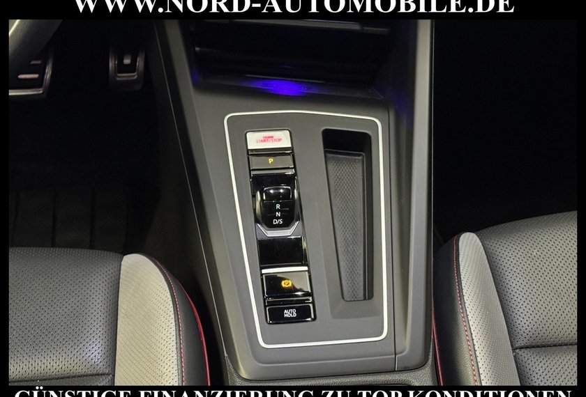 Volkswagen Golf Golf GTI 2.0 TSI DSG Leder/AHK/StHZ/19/Matrix