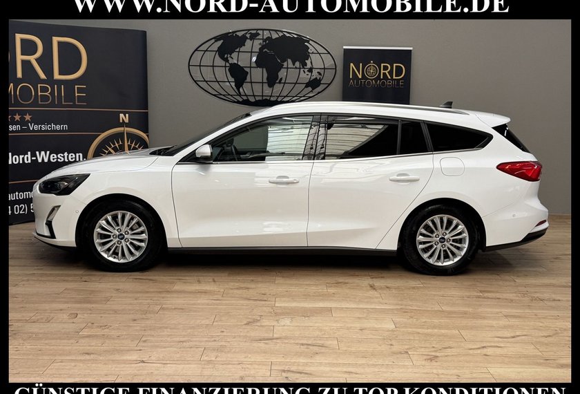 Ford Focus Focus Turnier 2.0 EB Titanium X *Ad.LED*AHK*StHz