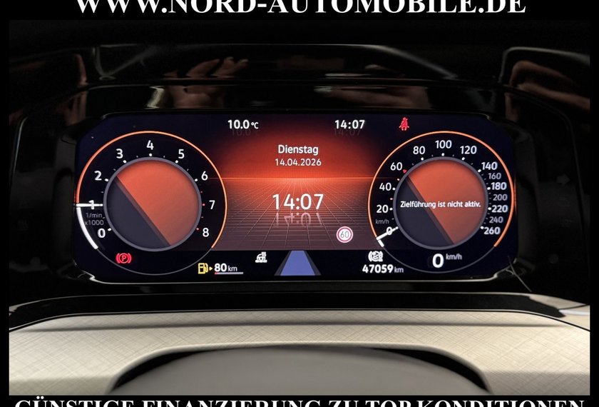 Volkswagen Golf Golf Life 1.5 TSI NAvi/LED/PDC/Dig.Cockpit/