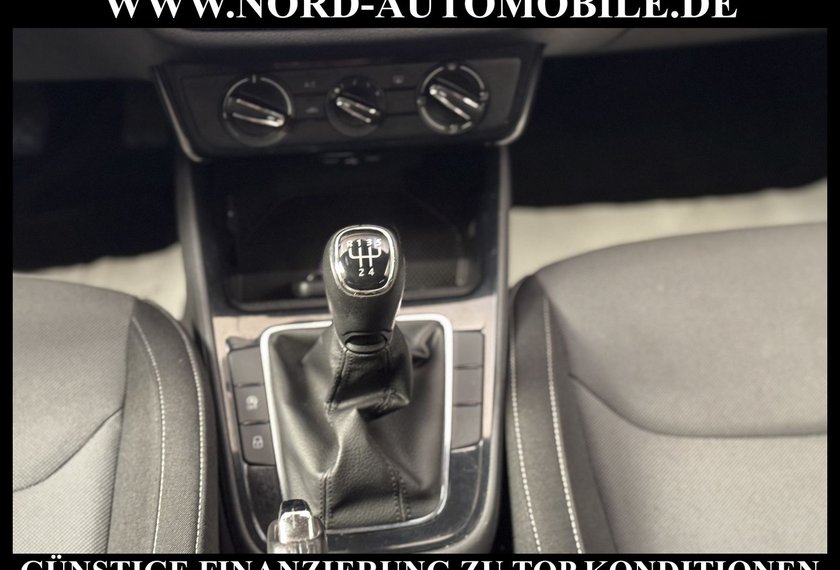 Skoda Fabia Fabia Ambition 1.0 MPI LED/Klima/Spurhalte/PDC