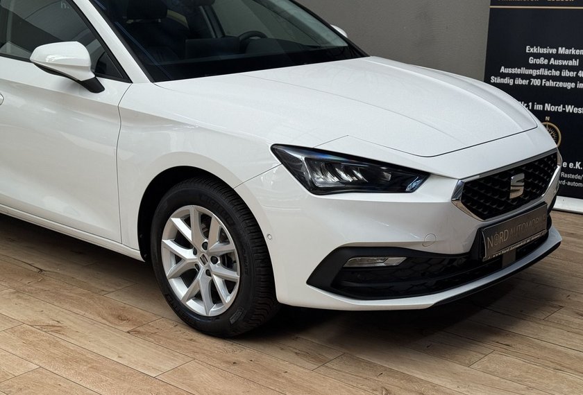 Seat Leon Leon SP Style 1.5 eTSI DSG Kamera/Navi/LED/