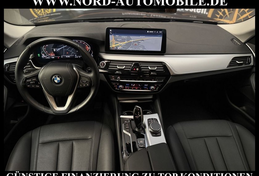 BMW 520 520 d Touring *LED*Navi*AHK*Leder*LiveCP*Kamera*