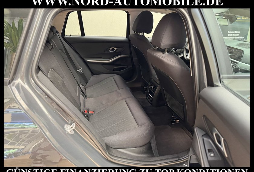BMW 320 320 d Touring xDrive Advantage *AHK*ACC*LiveCP*