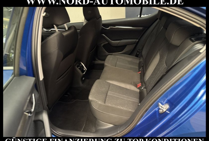 Skoda Octavia Octavia Limo Style 2.0 TDI DSG SIDE&amp;LANE/Virt.Co