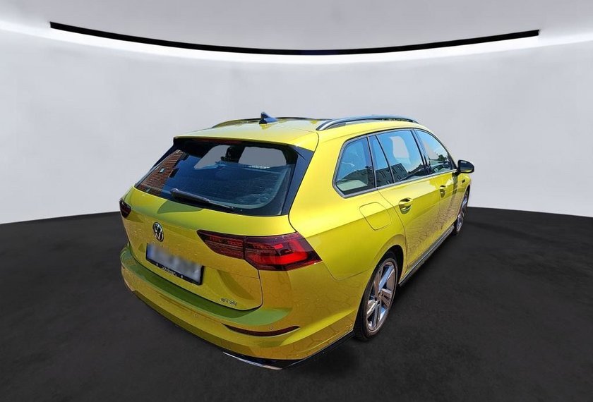 Volkswagen Golf Golf Variant 1.5 eTSI R-Line DSG Pano/AHK/Kamera