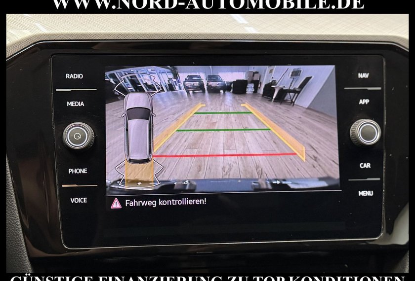 Volkswagen Passat Variant Passat Variant Business 2.0 TDI DSG Kamera/Navi