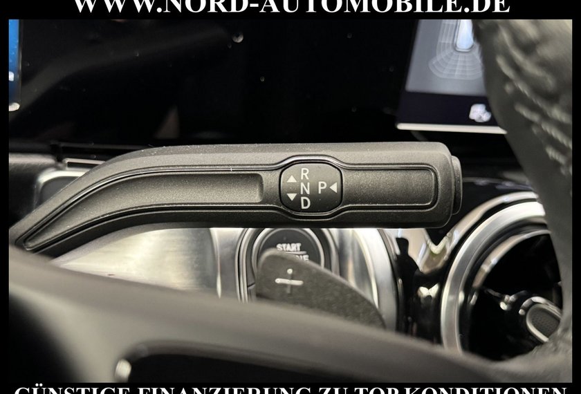 Mercedes-Benz GLB 200 GLB 200 d Style *LED*Distro*AHK*Kam*EasyPack*17Z