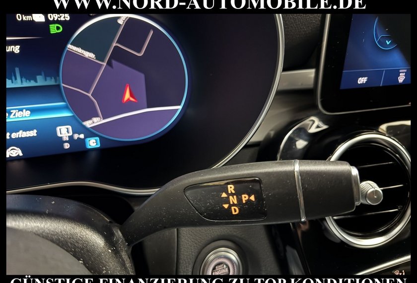 Mercedes-Benz GLC 300 GLC 300 e 4Matic *AHK*NIGHT*19Z*DISTR*UPE:72