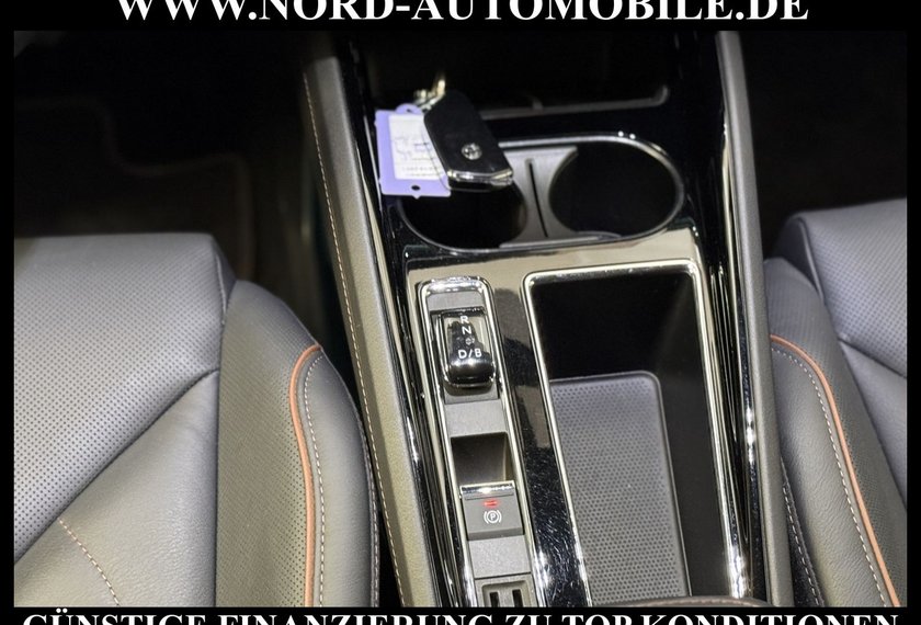 Skoda Enyaq Enyaq iV 80 Suite Leder/AHK/Kamera/Side&amp;Lane