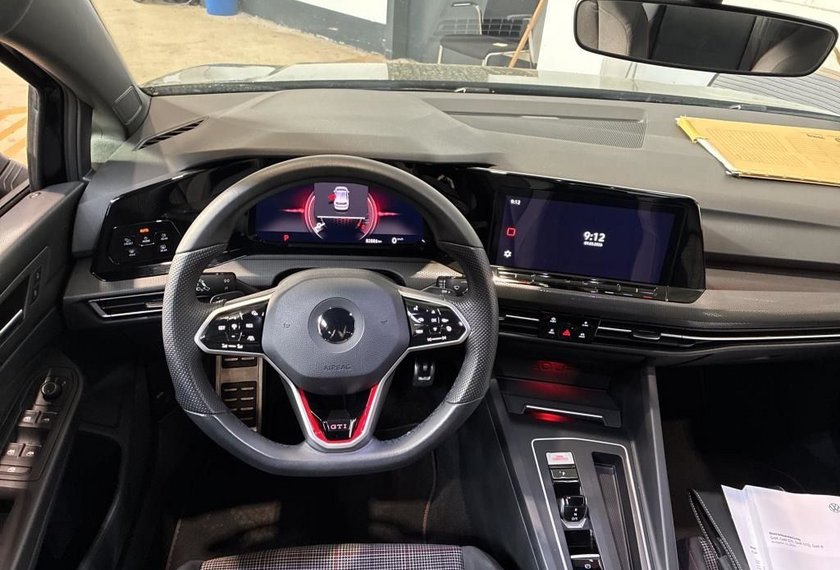 Volkswagen Golf Golf GTI 2.0 TSI DSG Navi/LED/PDC/ACC/