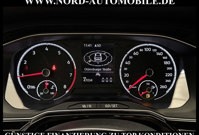 Volkswagen Polo Polo 1.0 TSI R-LINE *LED*Navi*Klimaauto*17ZOLL*