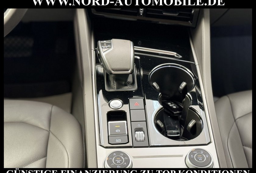 Volkswagen Touareg Touareg 4MOT 3.0 TDI BMT Innov.Cock*Luft*21&apos;&apos;*AH