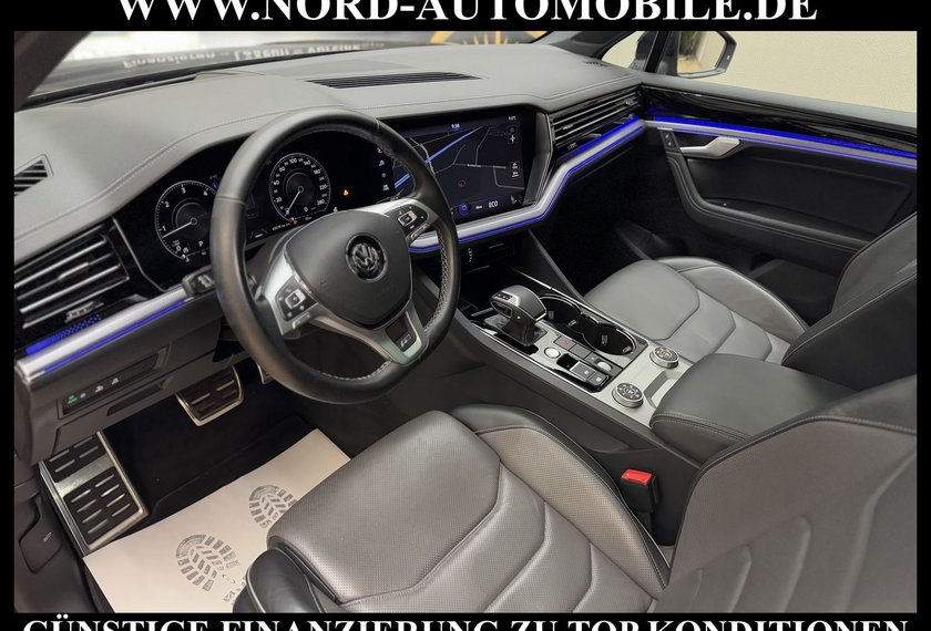 Volkswagen Touareg Touareg 4MOT 3.0 TDI R-Line Black Style UPE 106