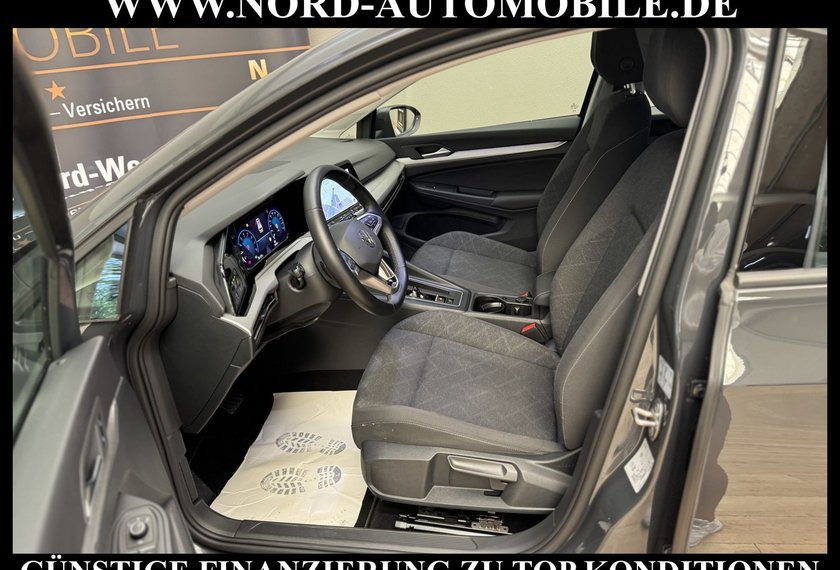 Volkswagen Golf Golf VIII Variant 1.5 eTSI Life DSG AHK/Navi/LED