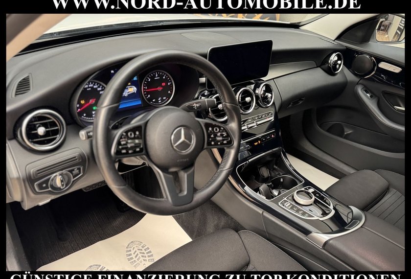 Mercedes-Benz C 300 C 300 T d 4Matic Avantgarde *AHK*LED*18ZOLL*NAVI