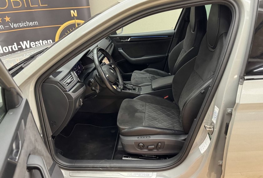 Skoda Superb Superb Combi 2.0 TDI DSG Sportline AHK/Area View